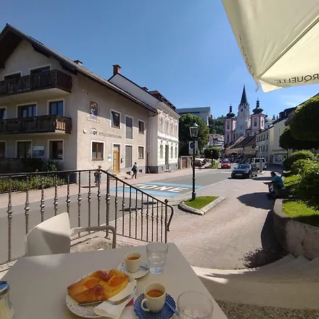 Sechzehnerhaus Apartment Mariazell Exterior photo